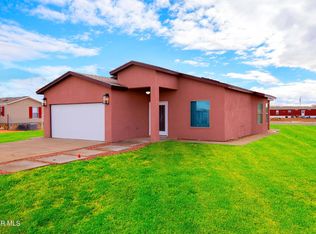 350 Vida Bonita Way, Clint, TX 79836