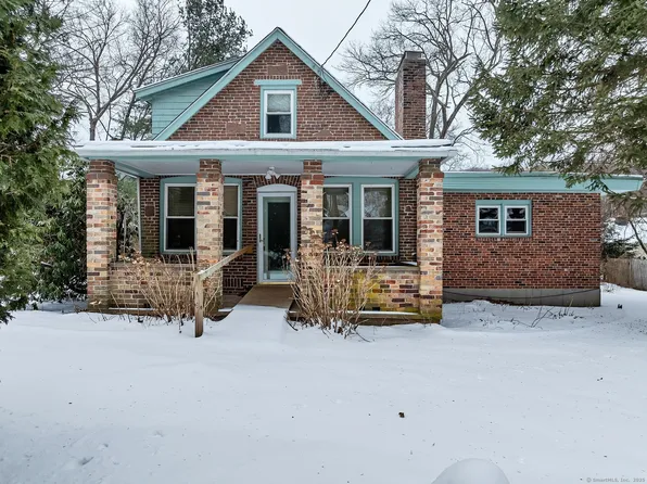 9 Ellis Road, East Hampton, CT 06424