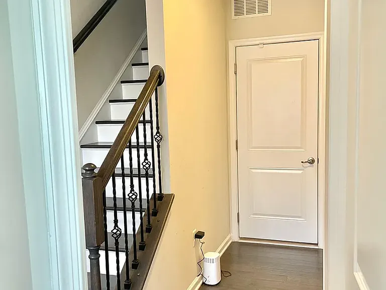 3634 Commodore Joshua Barney Dr NE — Photo 21