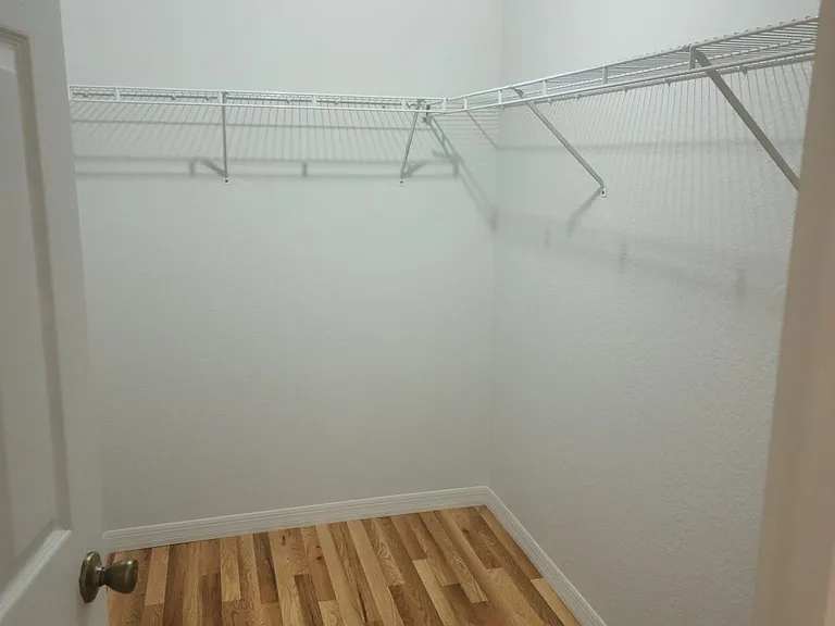 754 Pelican Ct — Photo 6