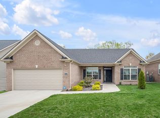 2752 Sullivans Trce, Lexington, KY 40511