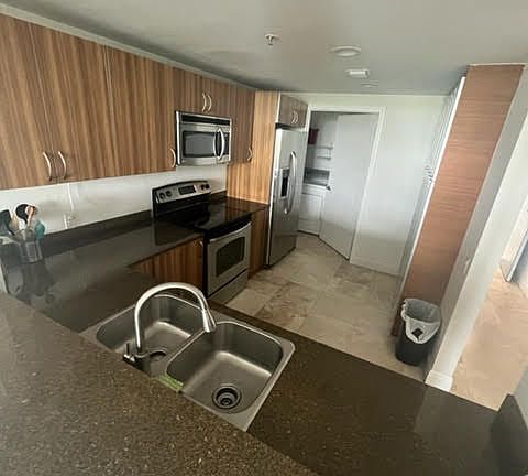 3rd image of 6305 Indian Creek Drive # Fl 4th