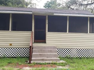 19 S Sunset Ave, Mascotte, FL 34753
