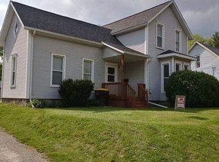 417 N Clinton St, Charlotte, MI 48813