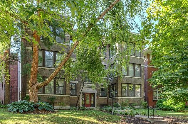 1st image of 5554 Waterman Blvd #1WO