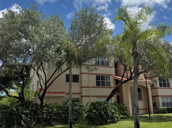 3450 N Pinewalk Dr N #421, Pompano Beach, FL 33063