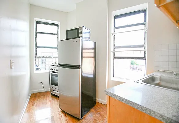 Rented by MySpaceNYC | media 1