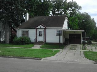 1216 7th St, Brookings, SD 57006