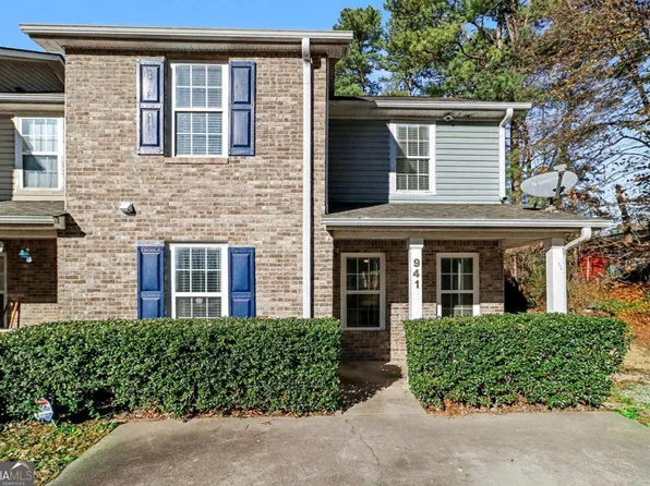 941 Windwood Ct, Atlanta, GA 30349
