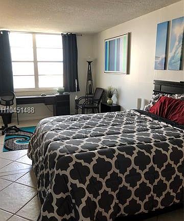 4th image of 2801 NE 183rd St APT 1911