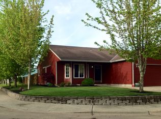 15824 SW Redclover Ln, Sherwood, OR 97140