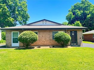 3912-3914 Wright Ave, Saint Ann, MO 63074