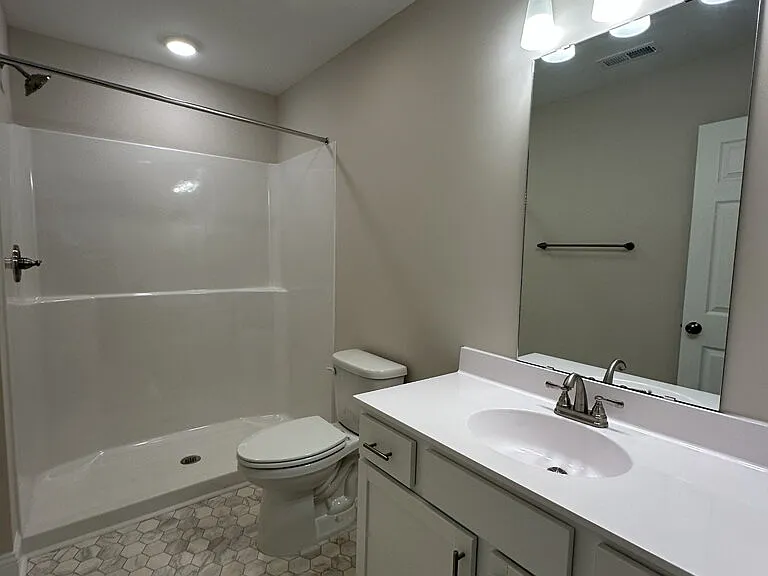 160 Loren Rd — Photo 10