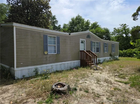 2611 Warhorse St, Fayetteville, NC 28306