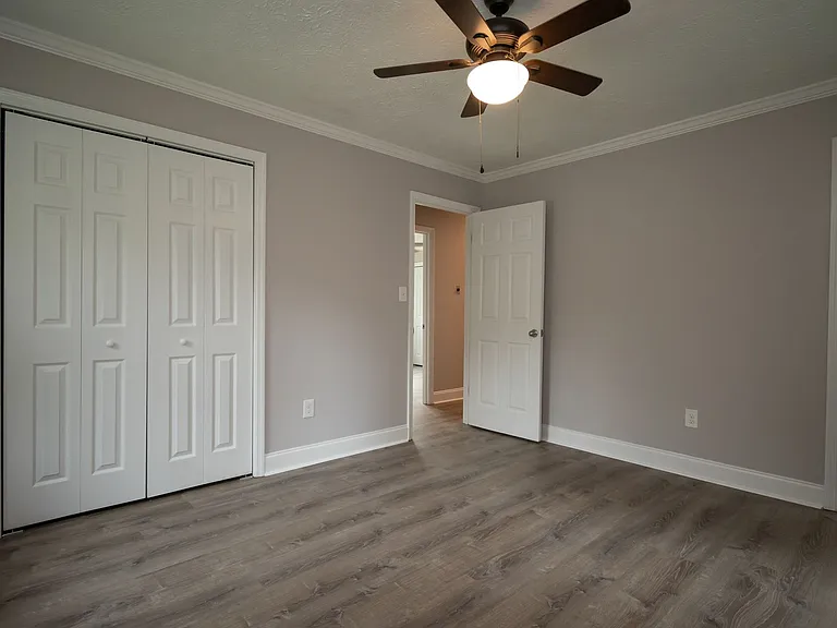 1030 Carriage Hill Rd — Photo 24