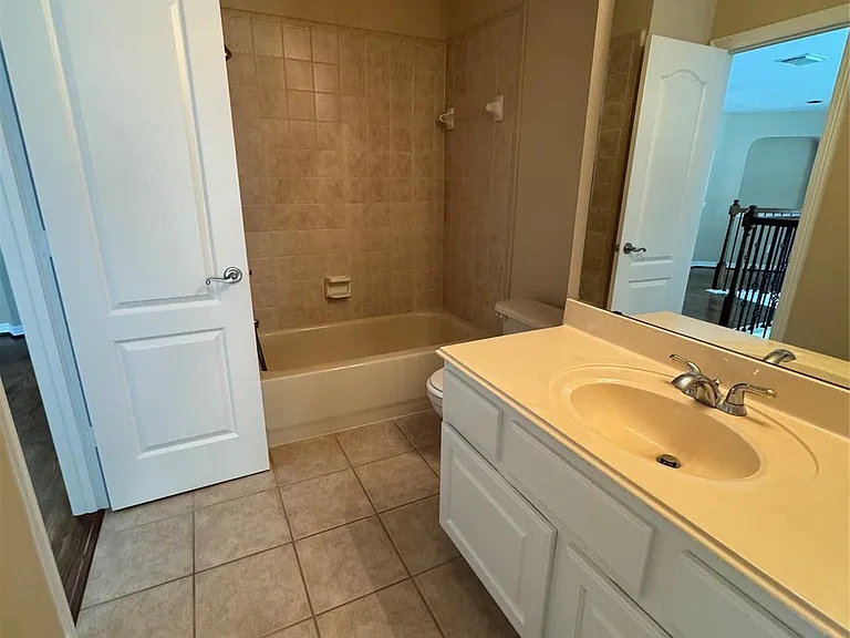 1412 Caine Hill Ct — Photo 33