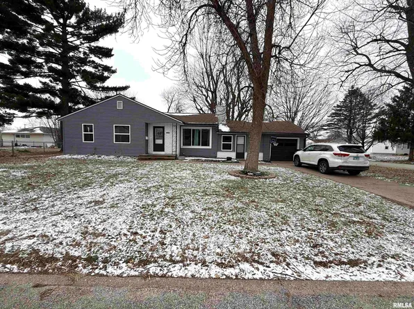 3230 N College Ave, Quincy, IL 62301