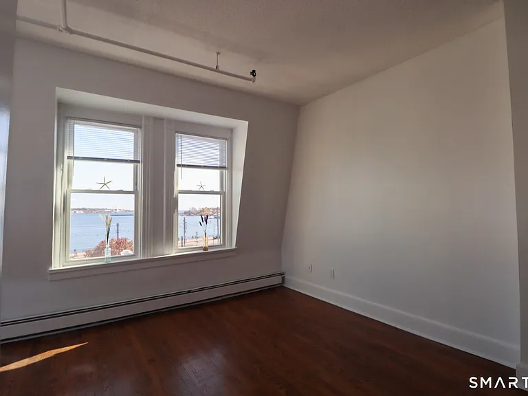 187 Bank St #195-202 — Photo 5