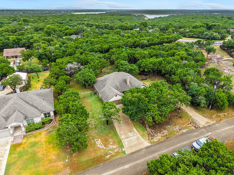 15765 Salado Dr — Photo 35