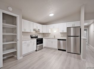 3809 E. River Dr., Green Bay, WI 54301