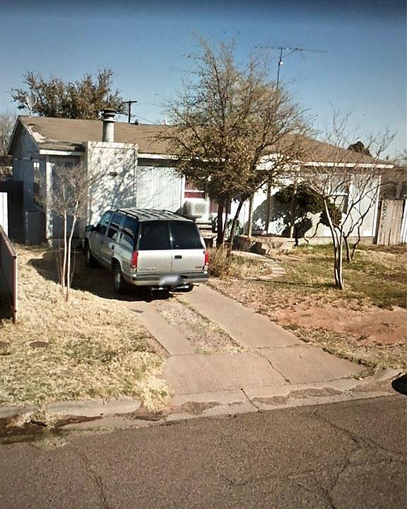 1st image of 3800 Pleasant Dr