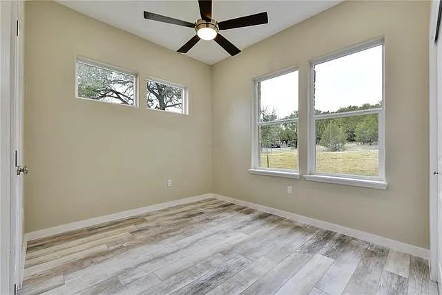 20401 Rockpark Ln — Photo 11