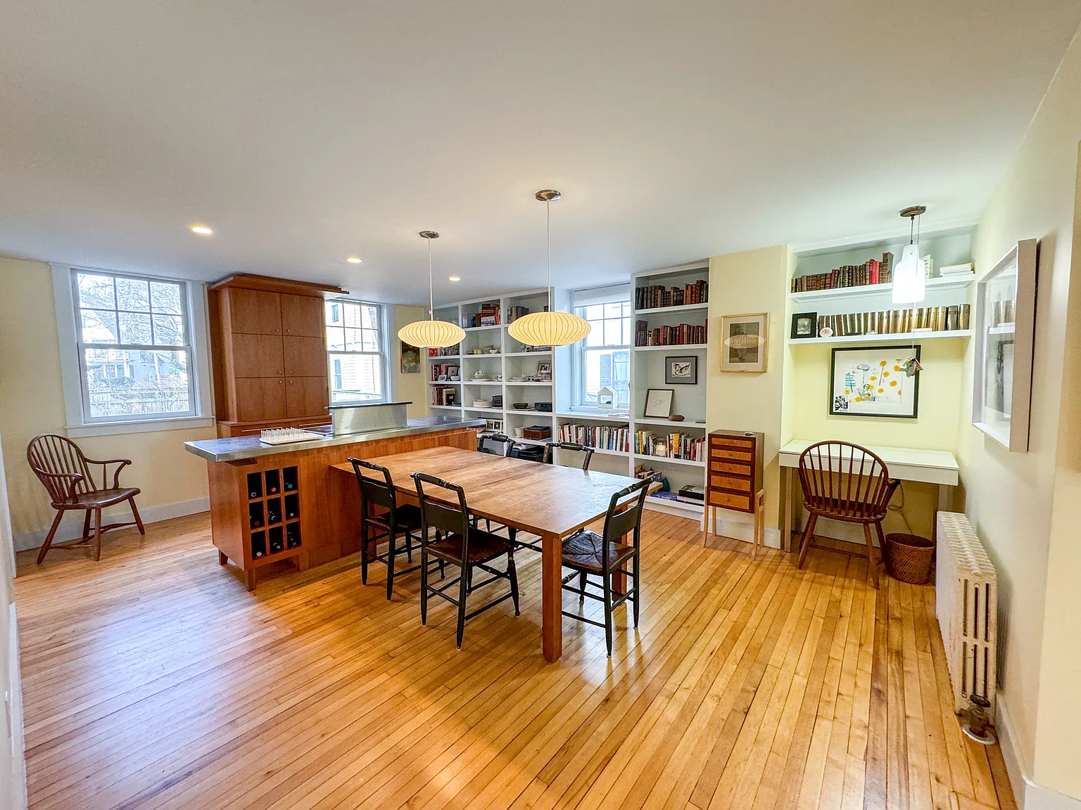 3 bed, 2.5 bath, 1790 sqft, $12,350 — Photo 2