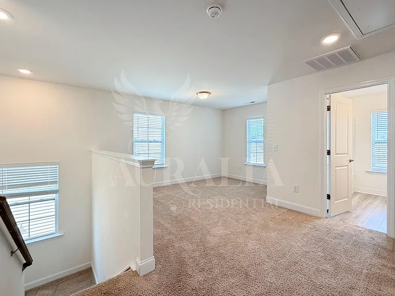 563 Whitley Ridge Dr — Photo 19