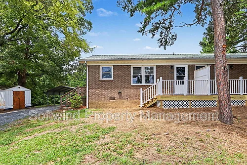 1050 Pinecrest Dr Photo 1 1050 Pinecrest Dr Photo 1
