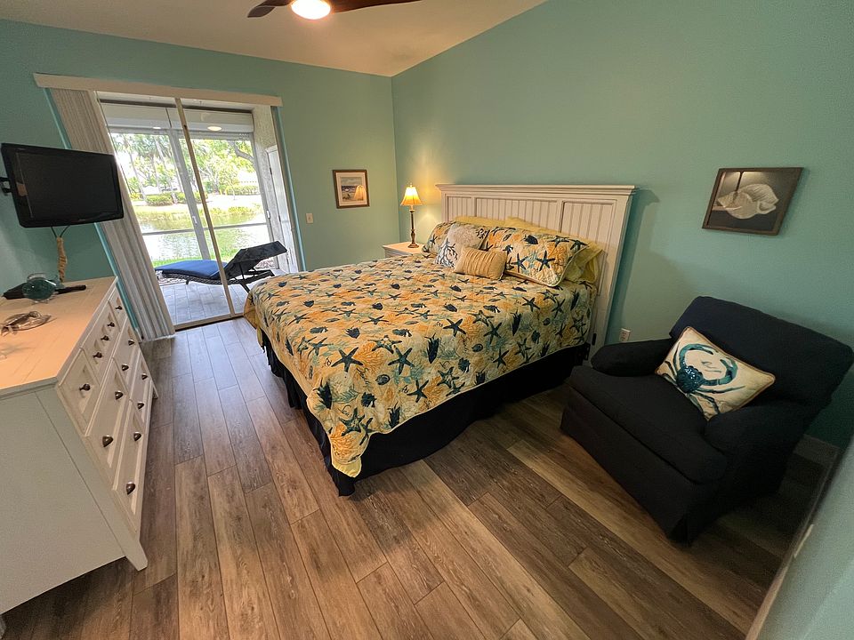 Master Bedroom- king size