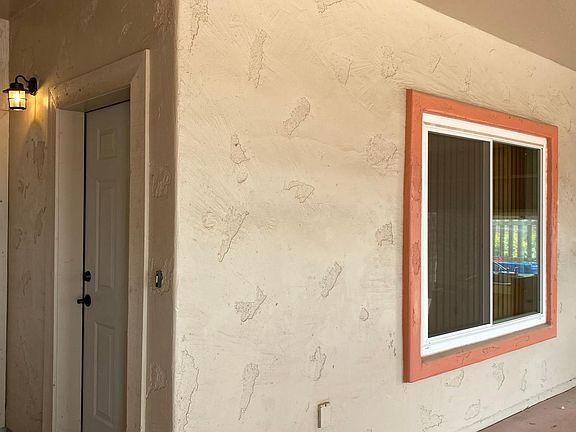 Private Entrance From Driveway