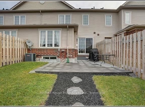 4th image of 85 Lander Cres