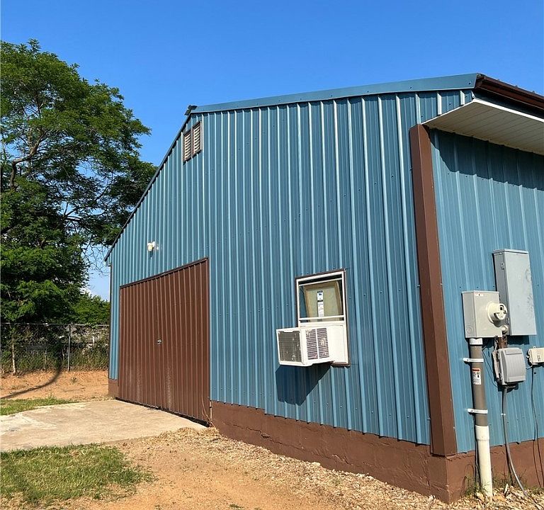 301 Choctaw St, Arkoma, OK 74901 MLS 1065521 Zillow