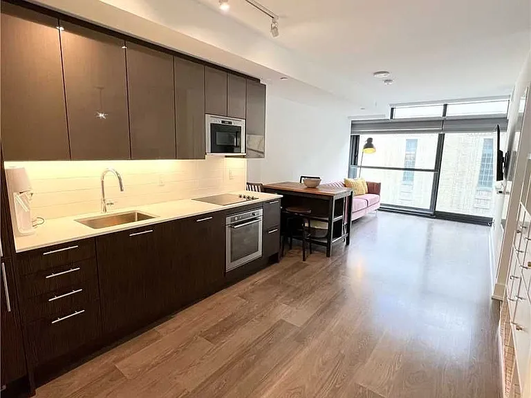 403 Church St #515 — Photo 1