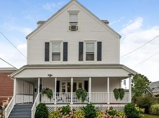 6 M St, Hull, MA 02045