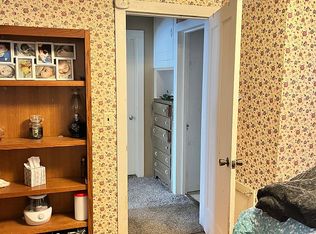 7489 Jefferson St, Adrian, MI 49221