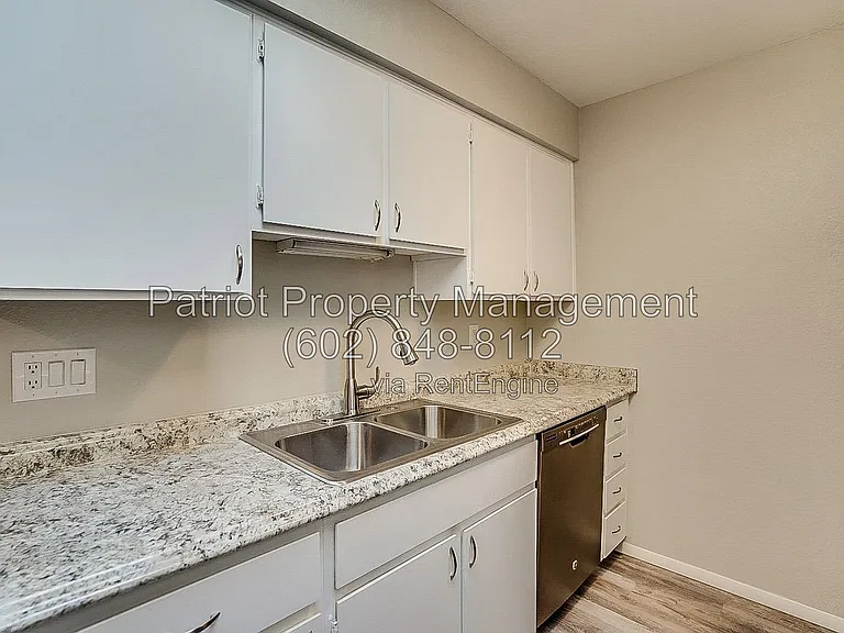 20420 N 6th Dr #7 — Photo 12