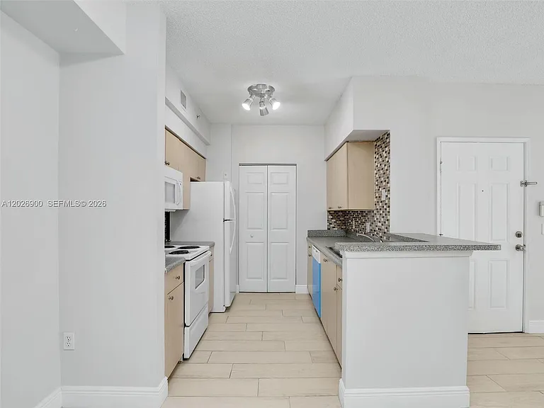 1235 Reserve Way #5107 — Photo 8