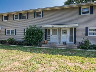 46 Honeysuckle Dr, Chicopee, MA, 01022