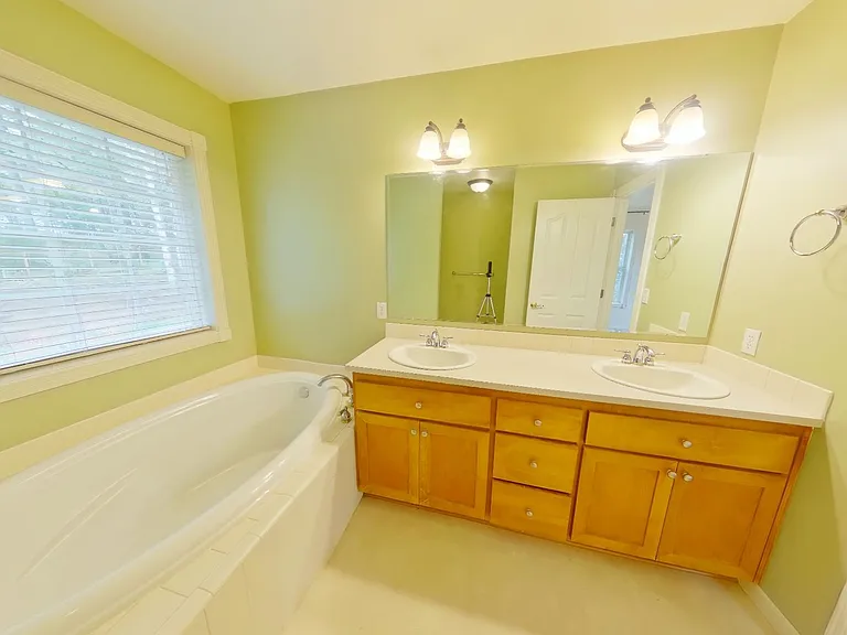 890 Pine Forest Dr — Photo 13