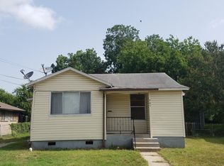 905 E Dullnig Ct, San Antonio, TX 78223