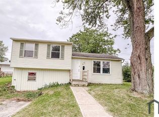 3406 Chase St, Toledo, OH 43611