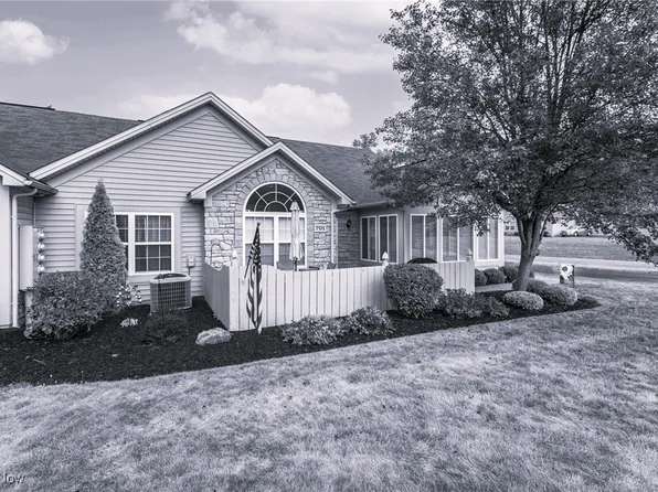 701 Timberline Dr, Columbiana, OH 44408