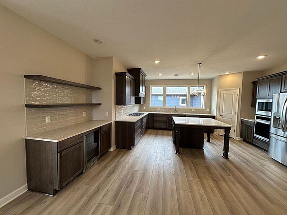 3rd image of 17710 Everest Ave