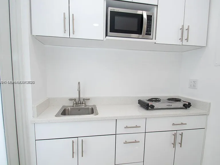 233B NW 53rd Ave #1 — Photo 4