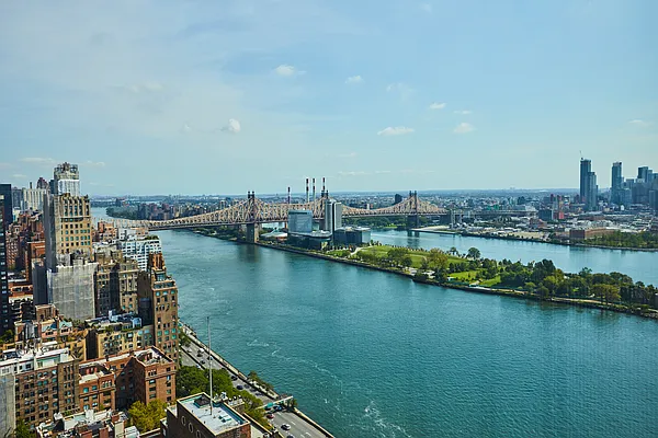 Sold by Brown Harris Stevens | media 39