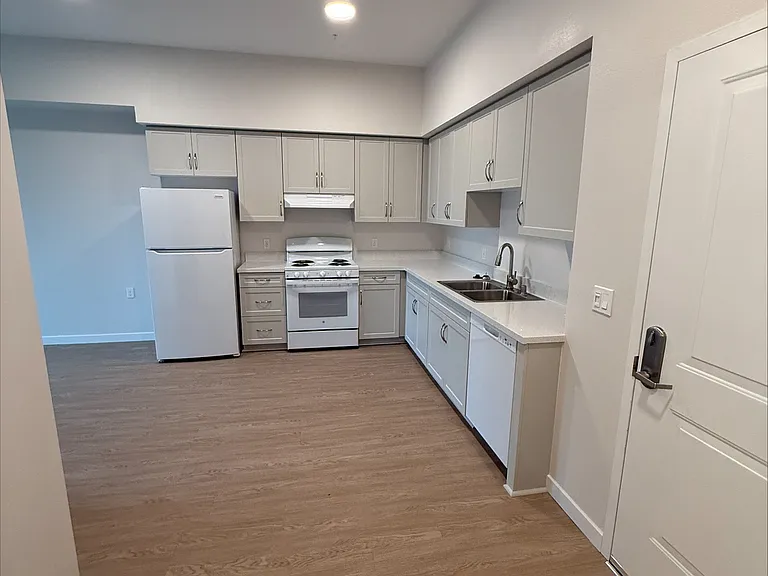 1249 E Katella Ave — Photo 4