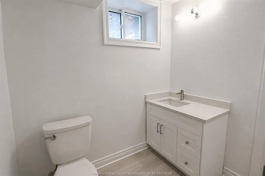 1 bed, $1,300 — Photo 4