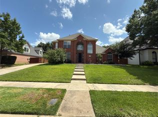 2101 Tarrant Ln, Colleyville, TX 76034