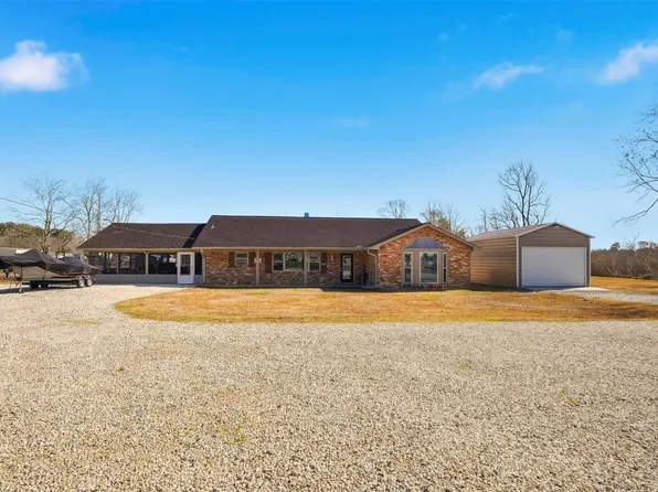 25916 Fm 2100 Rd, Huffman, TX 77336